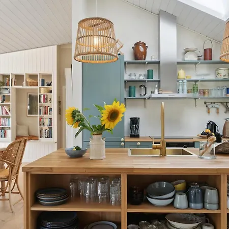 Holiday home 3 Bedroom Stunning In