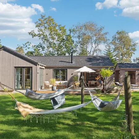 3 Bedroom Stunning In Casa vacanze *